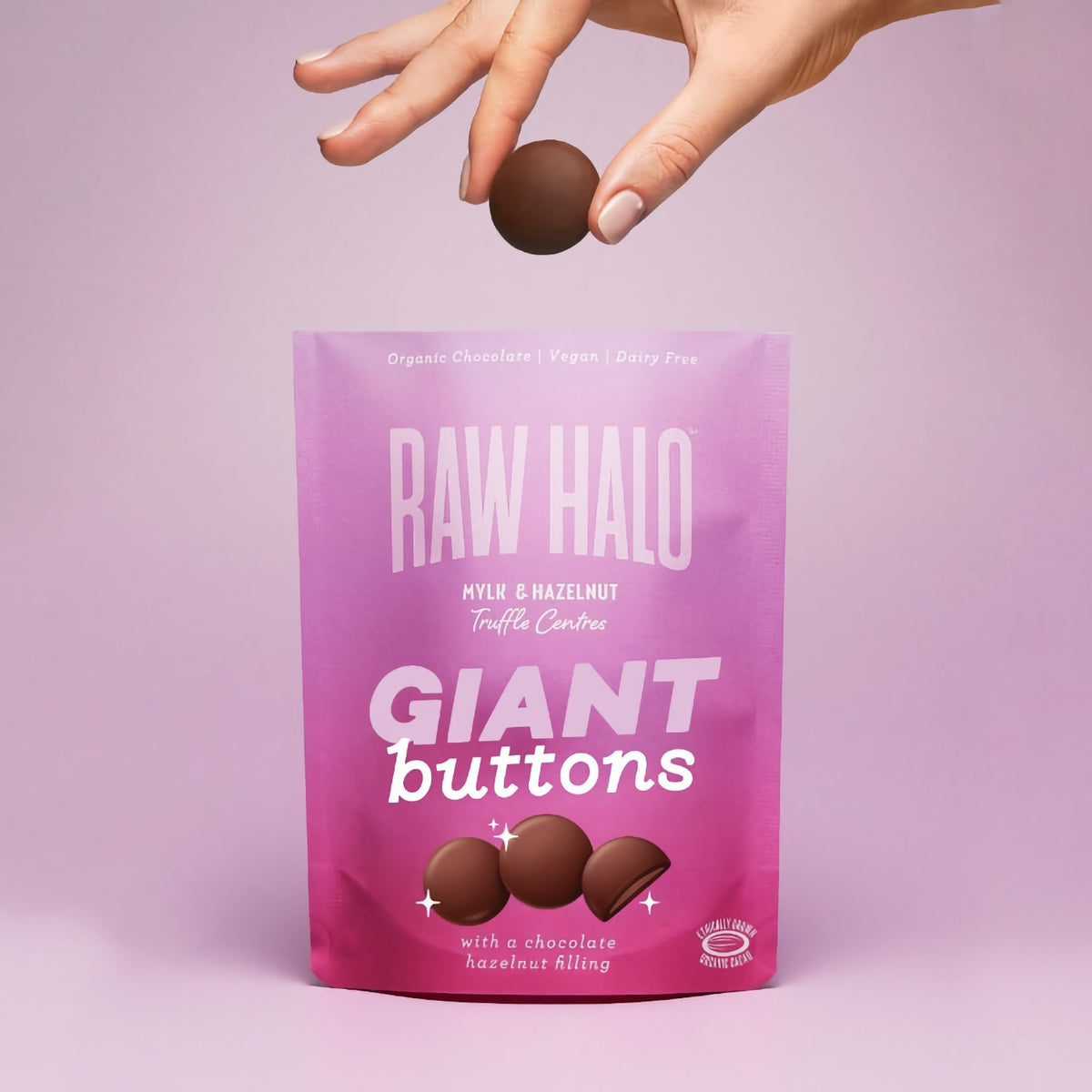MYLK & HAZELNUT GIANT CHOCOLATE BUTTONS 90g